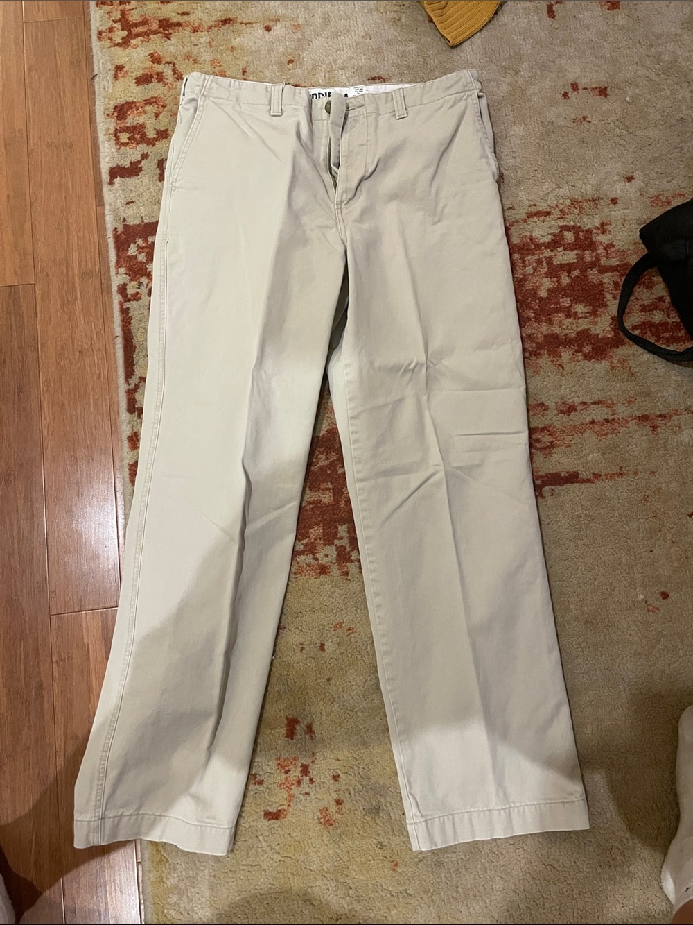 Eddie Bauer Men's Khaki Chinos in Light Beige
